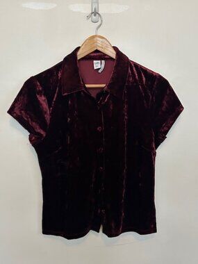 Twik y2k cropped velvet top
